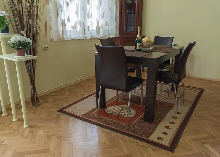 Sea Garden Plaza - Free Parking בורגאס